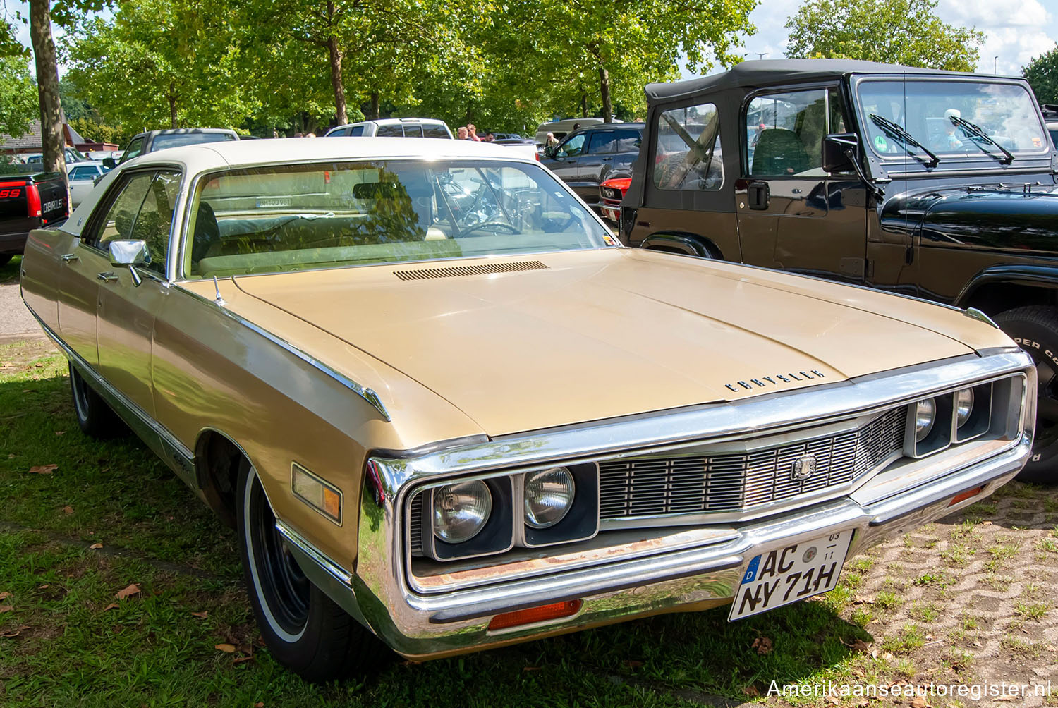Chrysler New Yorker uit 1971
